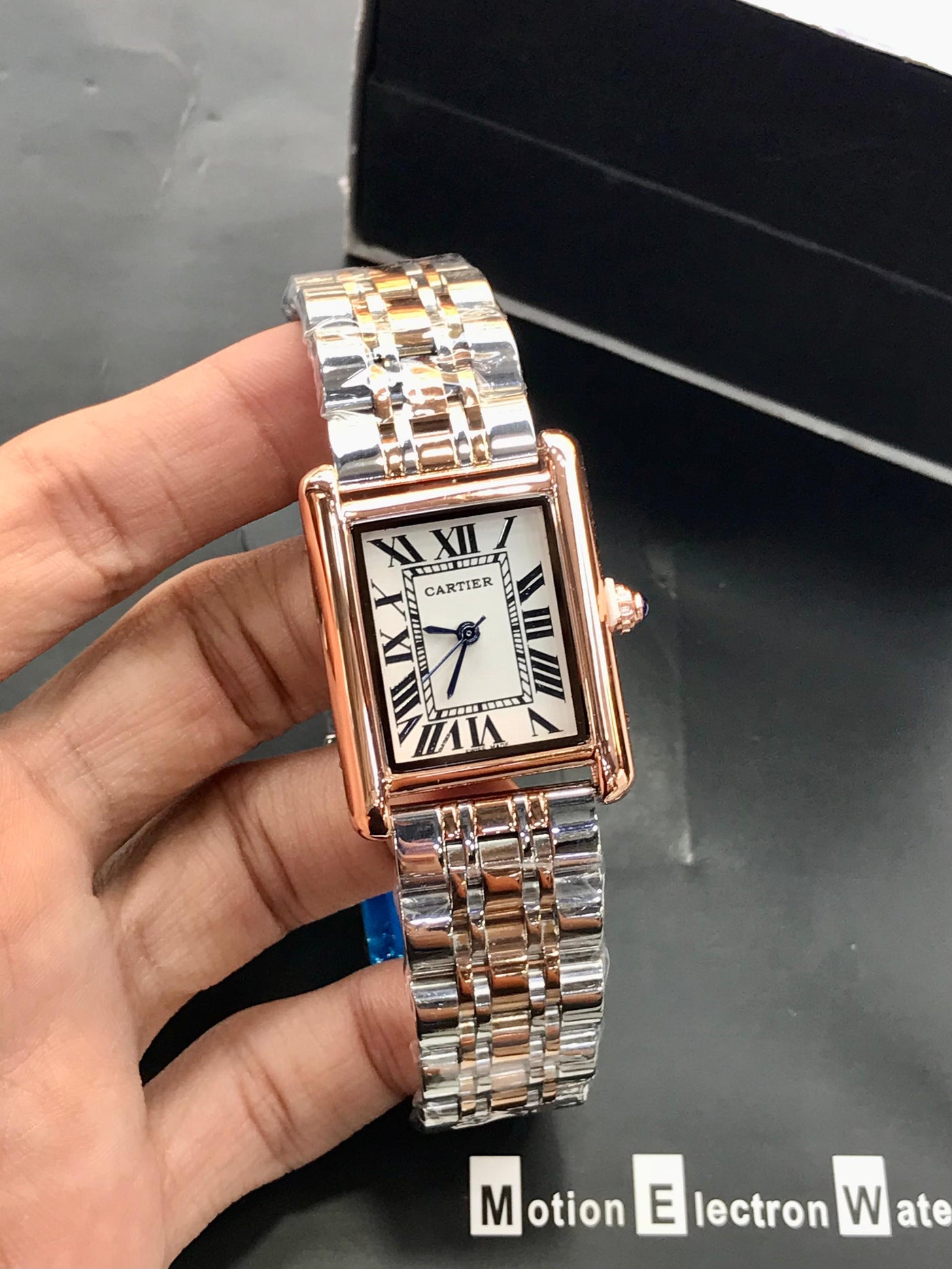 CARTIER TANK - WOMEN
